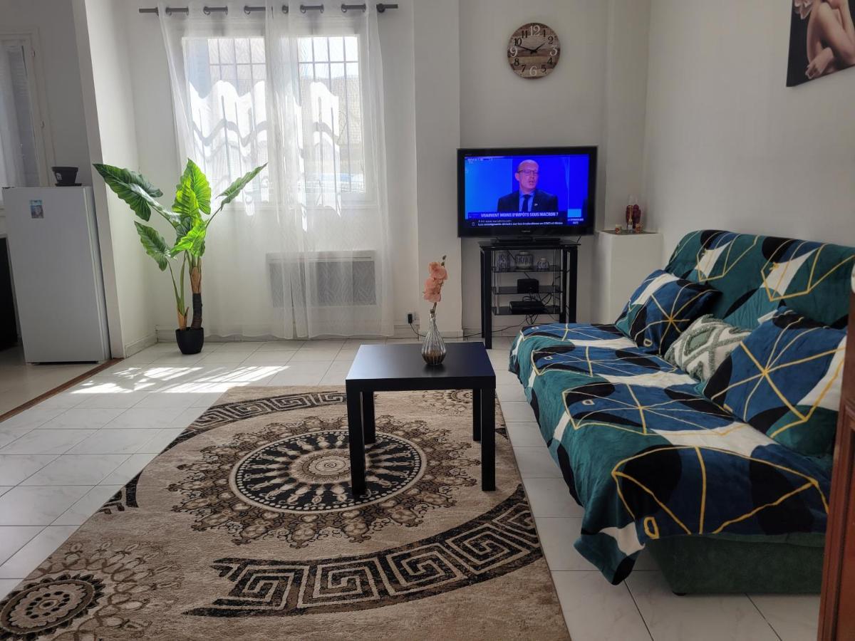 Appartement Gorbella Nizza Esterno foto